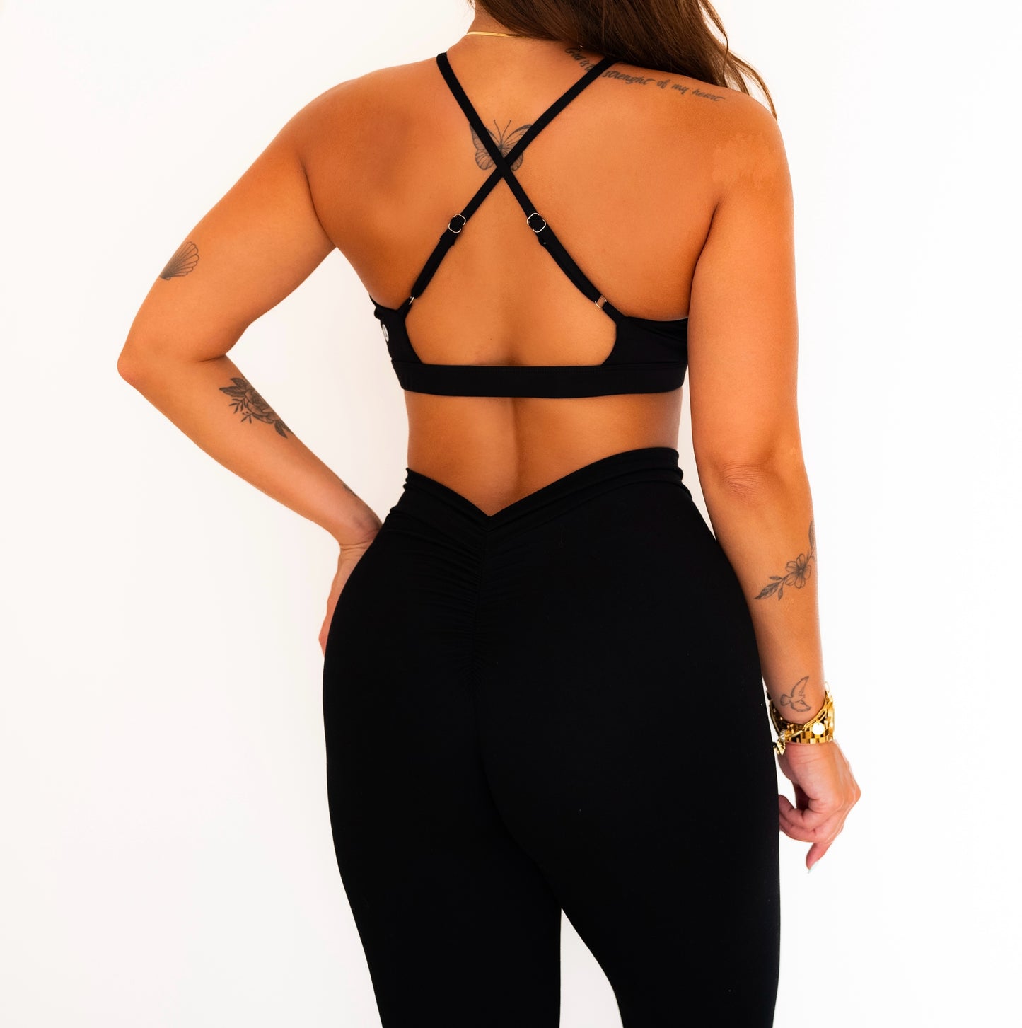 Twist sports bra